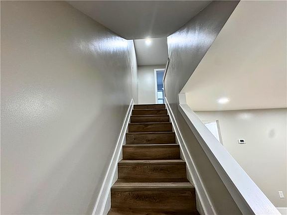 3rd image of 33109 Alberta St #33109