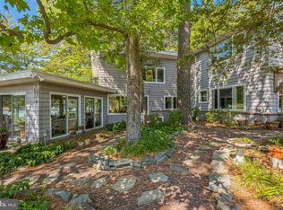 217 Leason Cove Dr, Lusby, MD 20657