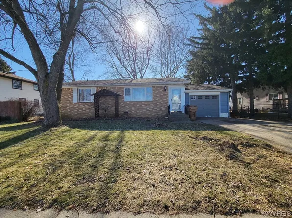 565 French Rd, Cheektowaga, NY 14227