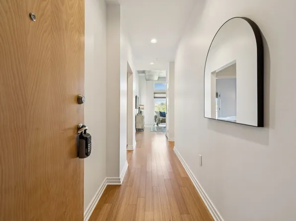 1101 18th Ave S APT 613, Nashville, TN 37212