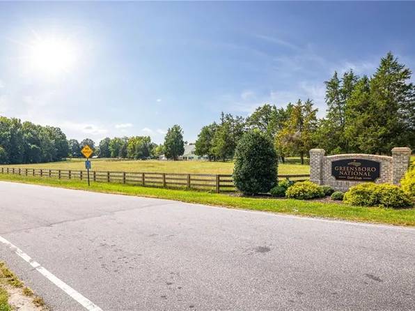 390 Niblick Dr #7, Summerfield, NC 27358