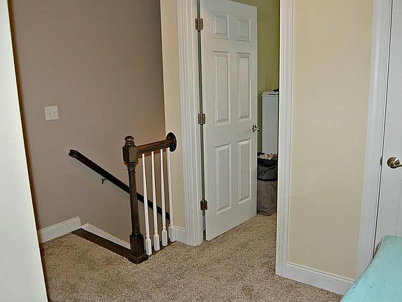 4th image of 14 Abelia Ct #14