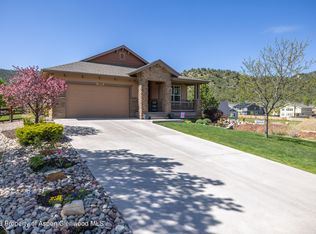 134 Little Bear Peak Dr, New Castle, CO 81647