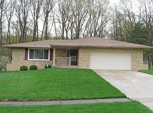 6116 Rousseau Dr, Parma, OH 44129