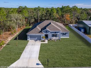 11360 Mountain Bluebird Rd, Weeki Wachee, FL 34614