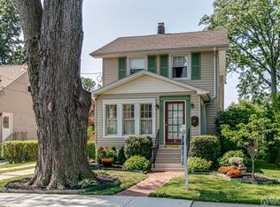 8 Division St, Metuchen, NJ 08840
