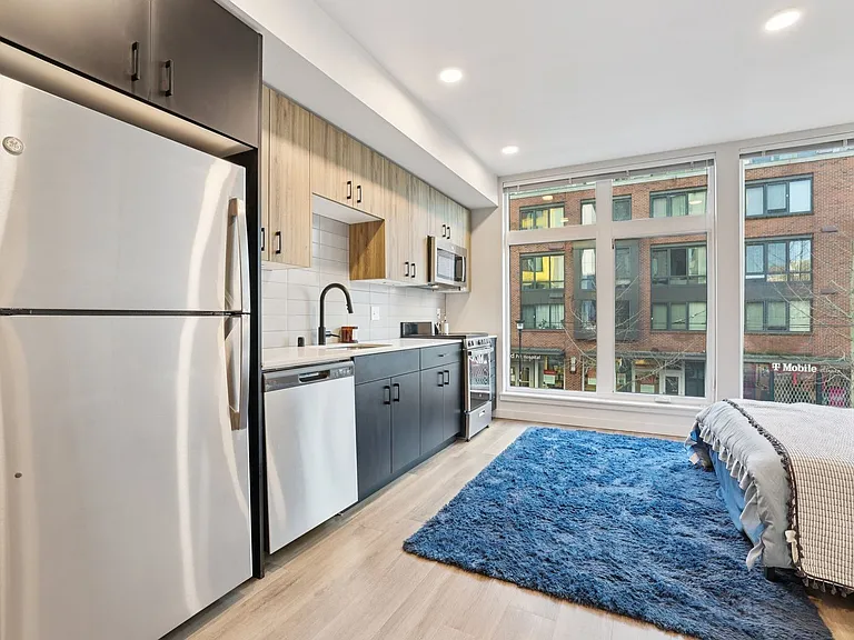 Niwa Apartments | Modern City Living in Queen Anne | Furnished Units & Move in Specials! — Photo 29