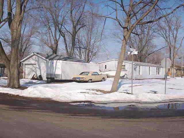 2nd image of 213 W Olive St