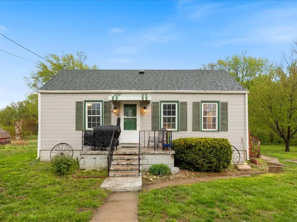 403 S Vine St, Glenwood, IA 51534