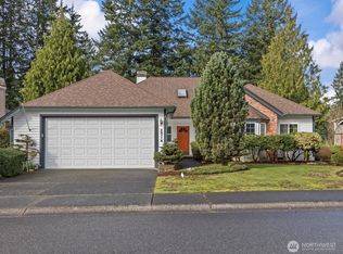 25719 Lake Wilderness Country Club Drive SE, Maple Valley, WA