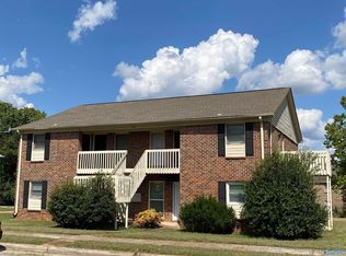 1506 Barrington Rd NW, Huntsville, AL 35816