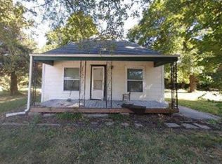 25675 Wagstaff Rd, Paola, KS 66071
