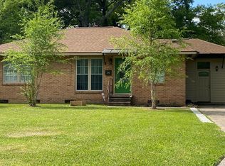 235 Guava Dr, Baton Rouge, LA 70808
