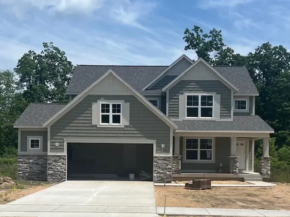 5856 Hillbrook Ct NE, Belmont, MI 49306