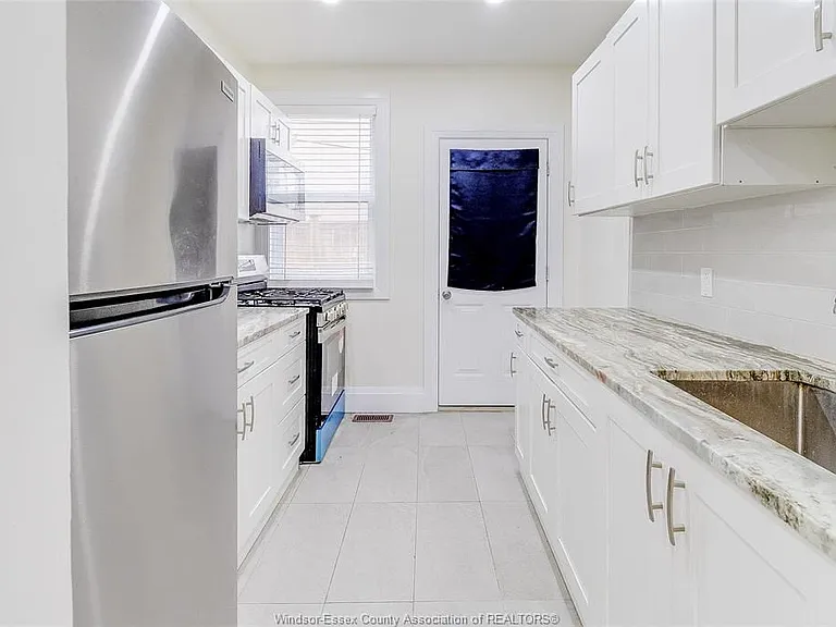 116 Elm Ave — Photo 11