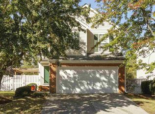 9932 Treymore Dr, Raleigh, NC 27617