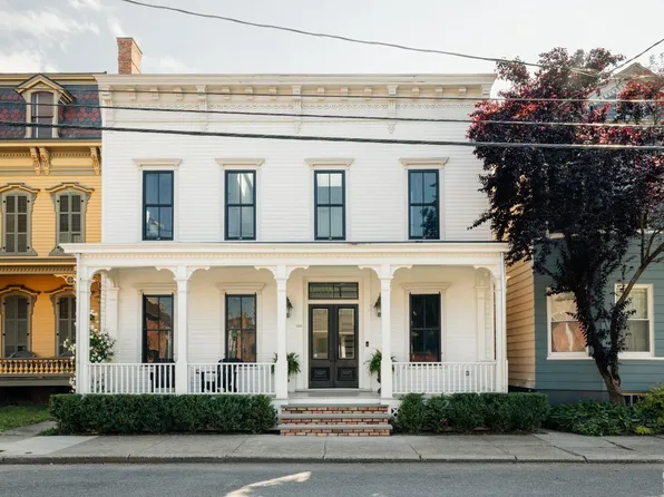 329 Union Street, Hudson, NY 12534