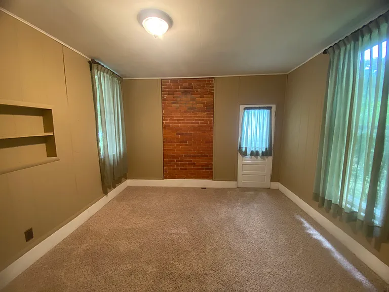957 W State Road 114 — Photo 5