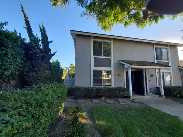16892 Limelight Cir Unit D, Huntington Beach, CA 92647