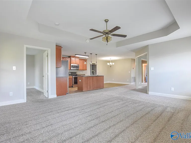 211 New Bristol Ln — Photo 13