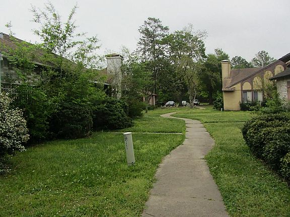 2nd image of 12407 W Village Dr Unit B