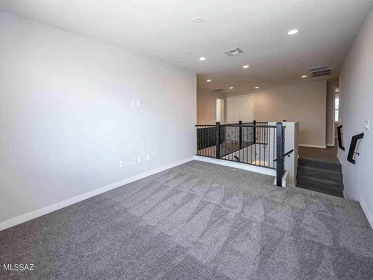 11846 N Silver Village Pl — Photo 26