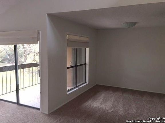 4th image of 3843 Barrington St APT 256