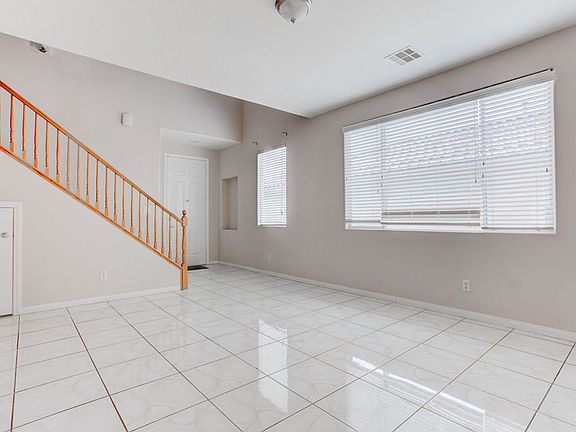 5th image of 8473 Barossa Ct