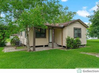 6409 Jackson Rd, Hitchcock, TX 77563