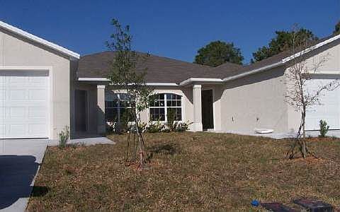 2nd image of 43 Columbia Ln #A/b