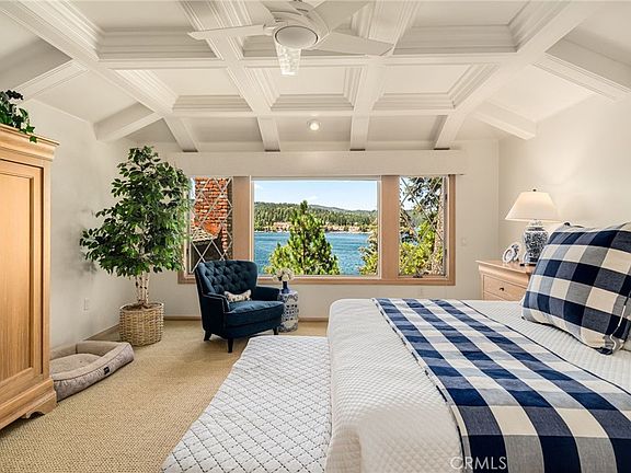 3rd image of 316 John Muir Rd