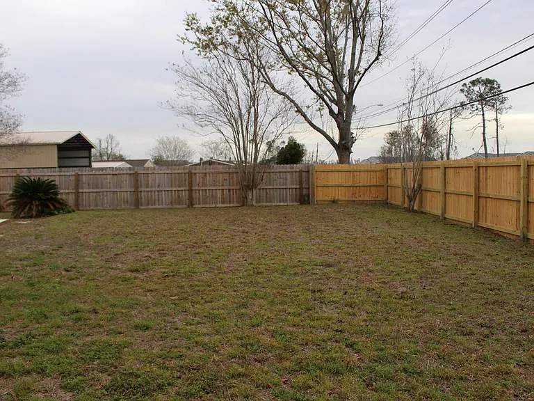 3100 Wood Valley Rd — Photo 36