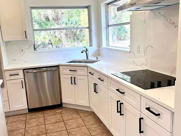 4th image of 6065 Tidwell St