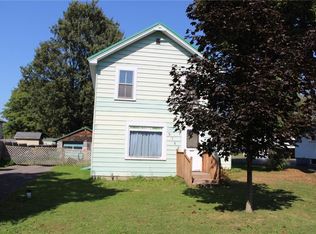 5749 Crabtree Ln, Cicero, NY 13039