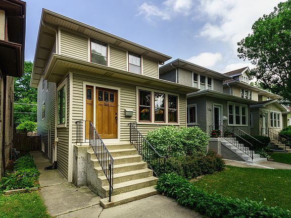 2nd image of 1134 S Taylor Ave