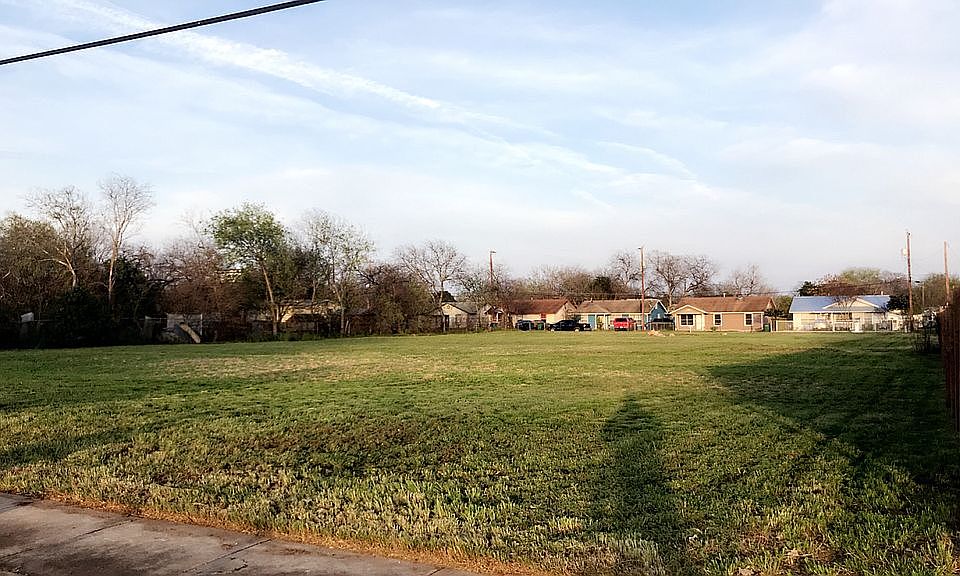1st image of 2415 Valencia