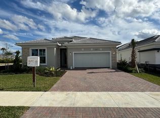 10167 Driftwood Way, Palm Beach Gardens, FL 33412