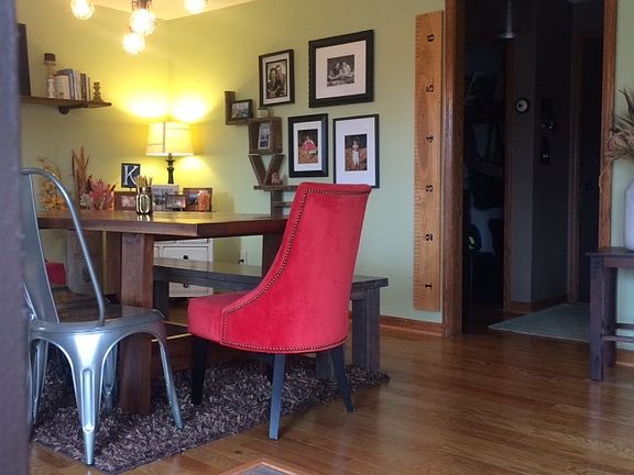5th image of 890 Admore Dr