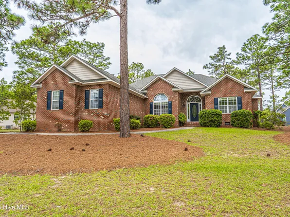 9 Green Valley Lane, Foxfire Village, NC 27281