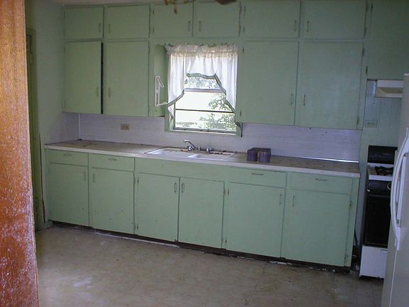 5th image of 506 S Campbell St