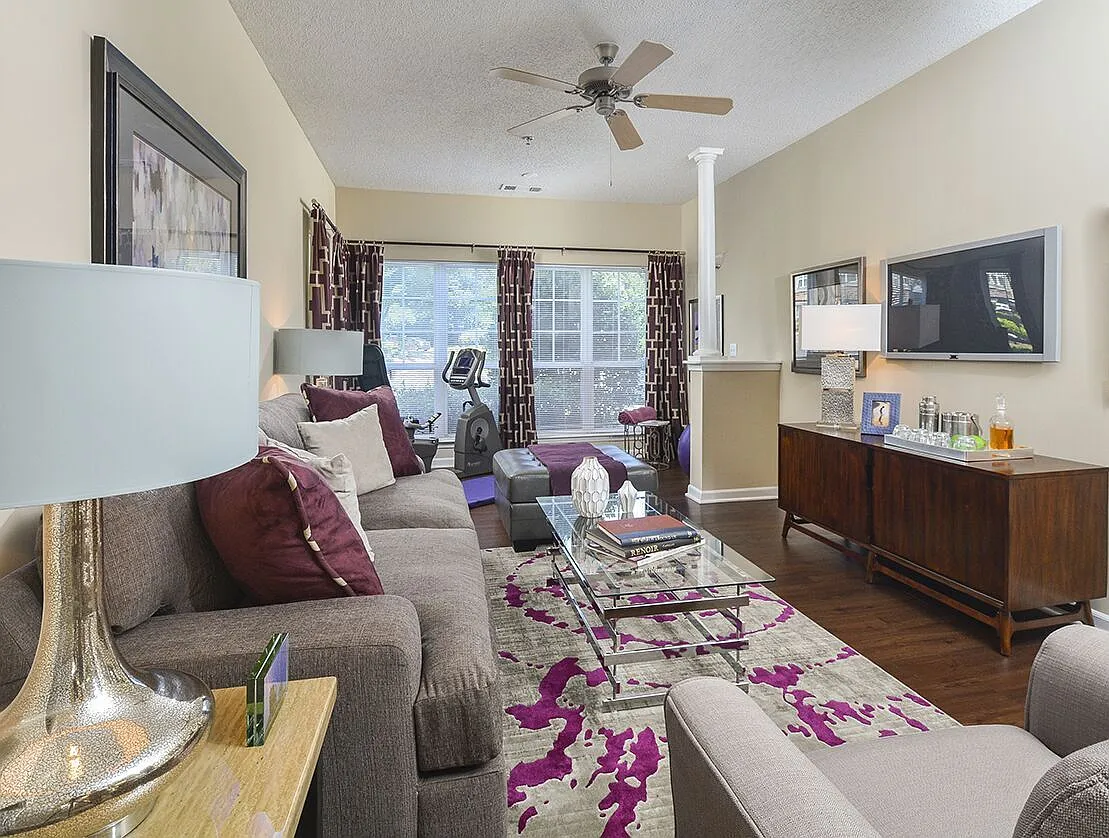 Brookside Park Apartments — Photo 2