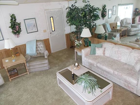 4th image of 4808 10th St E #85