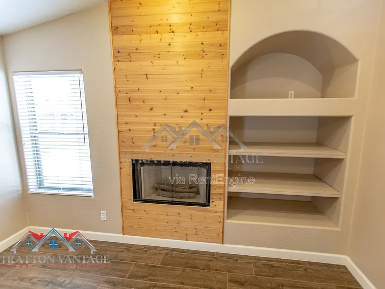38414 N 12th St — Photo 27
