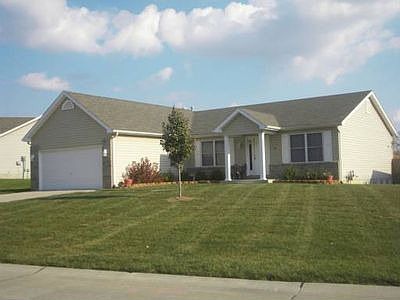 1st image of 38 Broadstone Dr