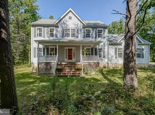 5686 Selone Trl, Marshall, VA 20115