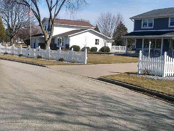 3rd image of 3060 Kirkwood Pl