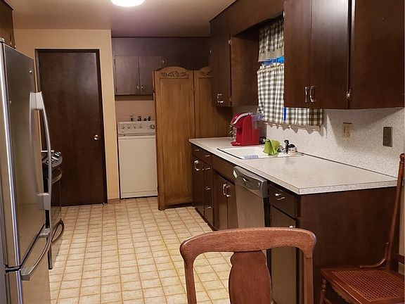 5th image of 5019 80th Avenue Ct E