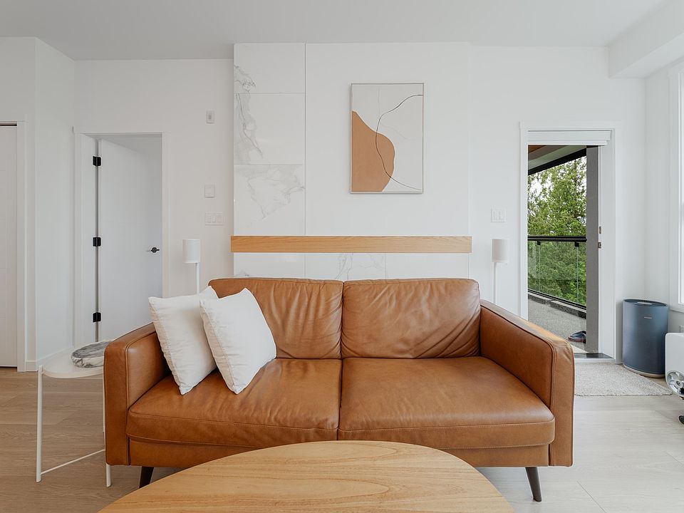 1st image of 11641 227th St #413