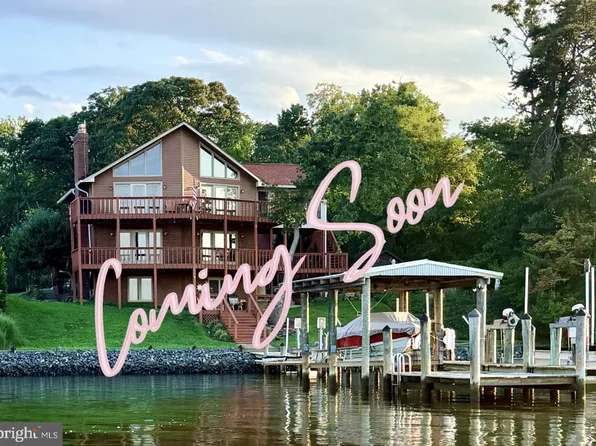 301 Deer Dr, Lusby, MD 20657