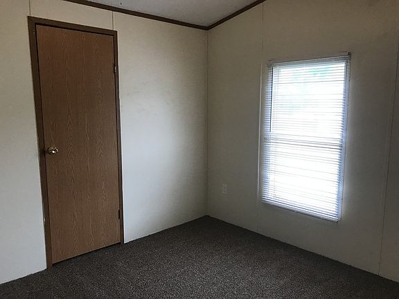 4th image of 831 N Pontiac Trl #91-80